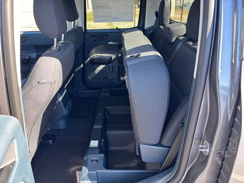 New 2025 Ford Maverick XL w/ Equipment Group 101A image 28