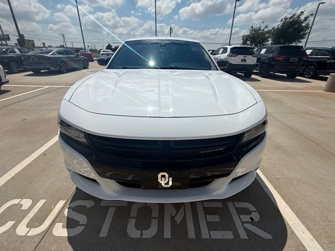 Used 2018 Dodge Charger GT w/ Blacktop Package AWD/4WD image 3
