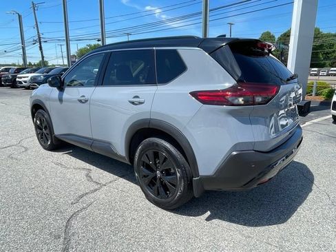 Used 2023 Nissan Rogue SV w/ SV Premium B Package AWD/4WD image 8
