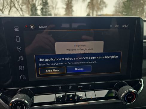 Used 2024 Chevrolet Colorado Trail Boss w/ Technology Package image 21