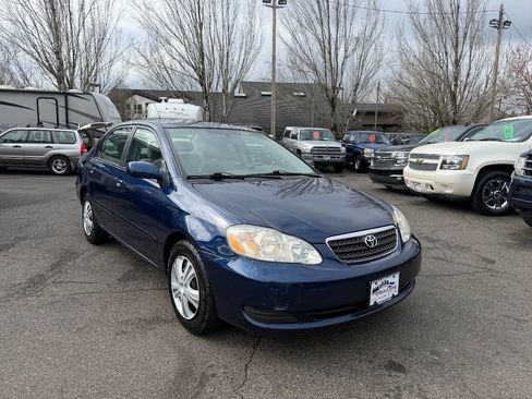 Used 2005 Toyota Corolla LE image 4