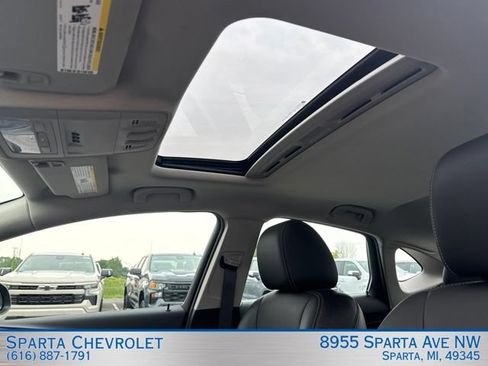 Used 2015 Buick Verano Leather w/ Experience Buick Package FWD image 16