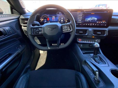 Used 2024 Ford Mustang Dark Horse image 5