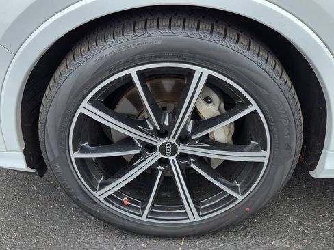 Used 2023 Audi Q7 3.0T Prestige AWD/4WD image 19