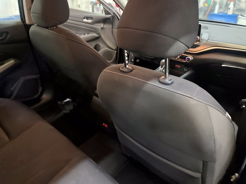 Used 2024 Nissan Altima 2.5 SV FWD image 23