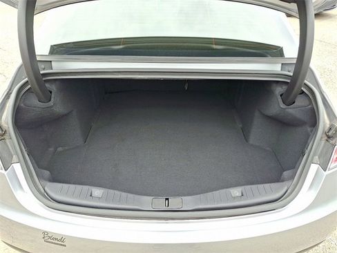 Used 2020 Lincoln MKZ image 28