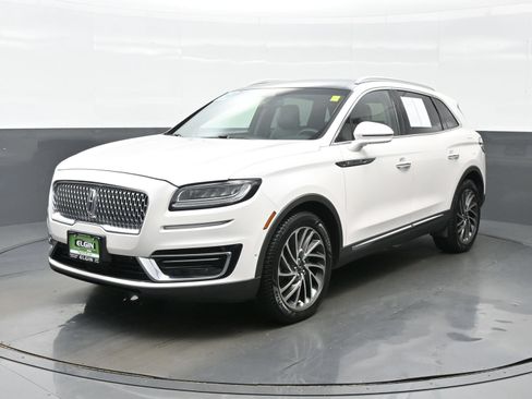 Used 2019 Lincoln Nautilus Reserve w/ Drivers Assistance Package AWD/4WD image 2