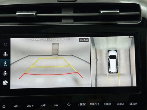 Used 2024 Hyundai Tucson Limited image 17
