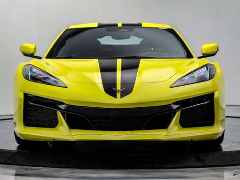 Used 2024 Chevrolet Corvette Z06 w/ Stealth Interior Trim Package image 39