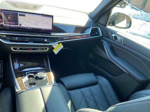 Certified 2024 BMW X5 xDrive40i w/ M Sport Package image 11