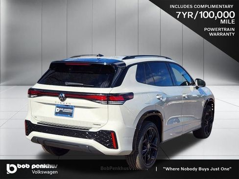 New 2026 Volkswagen Tiguan SE R-Line image 25