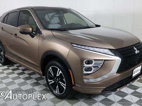 Used 2023 Mitsubishi Eclipse Cross SEL image 3