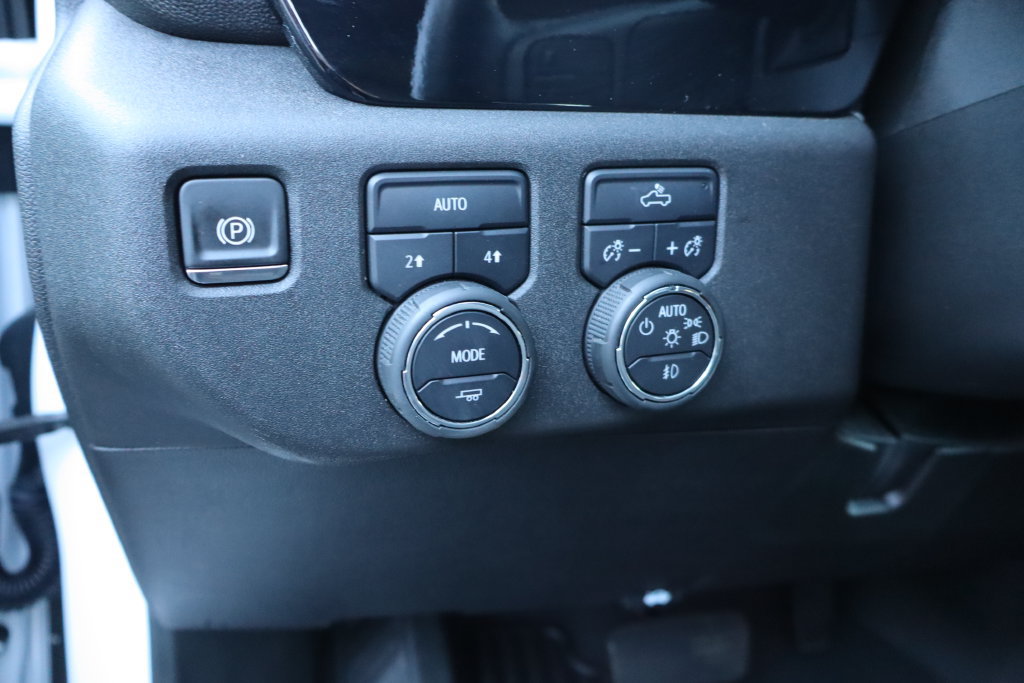 Used 2025 Chevrolet Silverado 1500 RST AWD/4WD image 14