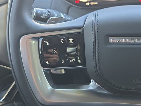 Certified 2024 Land Rover Range Rover SE image 18