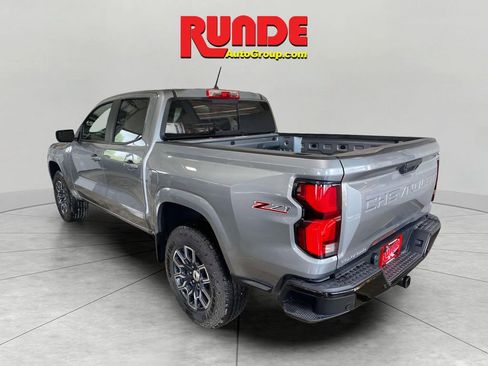 New 2025 Chevrolet Colorado Z71 image 2