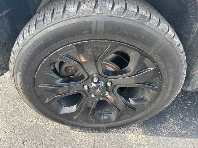 Used 2019 Ford Explorer Sport w/ Equipment Group 401A AWD/4WD image 38
