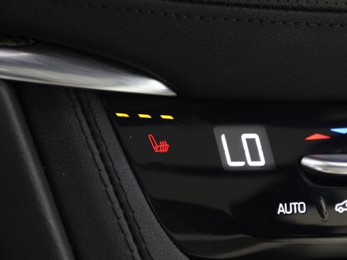 Used 2023 Cadillac XT5 Sportv w/ LPO, Floor Liner Package AWD/4WD image 8