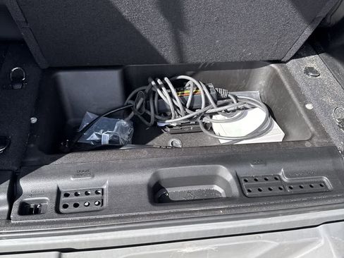 Used 2023 Jeep Wrangler Unlimited Sahara AWD/4WD image 10