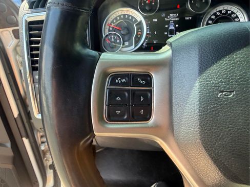 Used 2015 RAM 1500 Laramie w/ Convenience Group AWD/4WD image 26