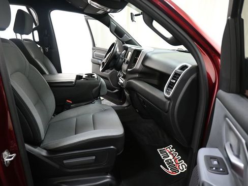 Used 2021 RAM 1500 Big Horn AWD/4WD image 11