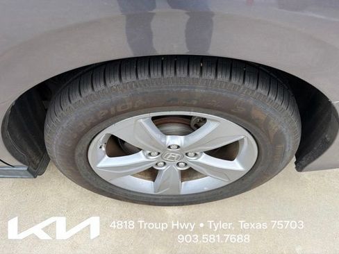 Used 2019 Honda Odyssey EX-L image 8