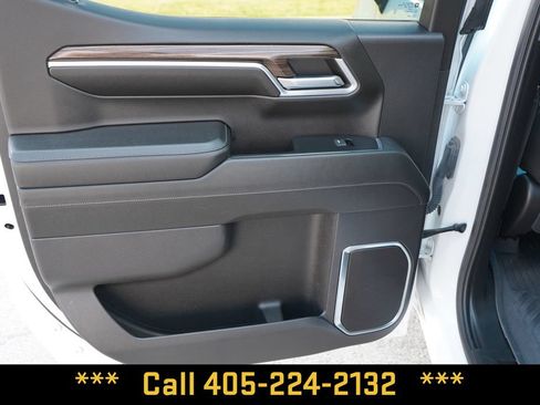 Used 2023 Chevrolet Silverado 1500 RST w/ Convenience Package II AWD/4WD image 29
