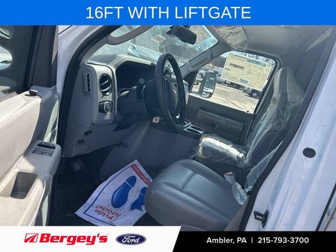 New 2027 Ford E-350 and Econoline 350 Super Duty w/ Driver's Safety Package RWD image 11