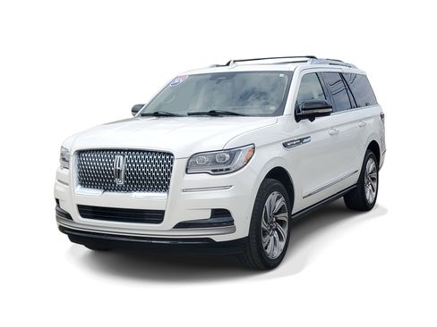 Used 2024 Lincoln Navigator Reserve AWD/4WD image 3