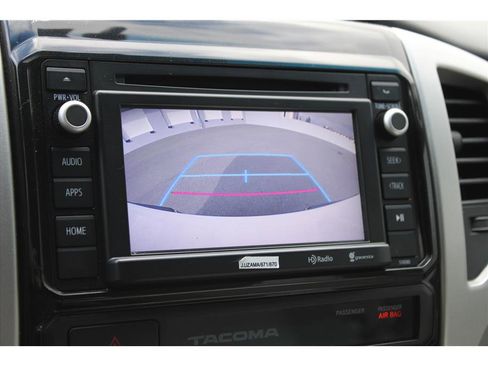 Used 2015 Toyota Tacoma 4x4 Double Cab image 22