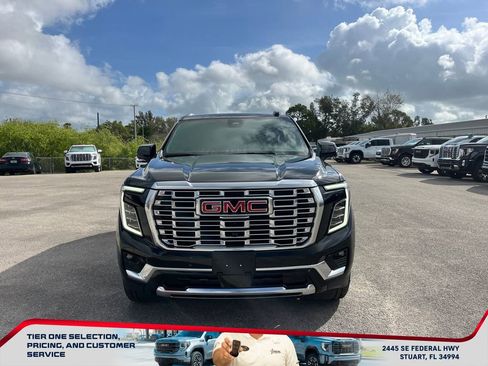 Used 2025 GMC Yukon Denali image 3