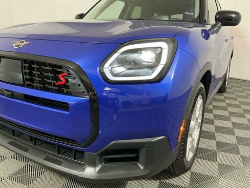 Certified 2025 MINI Cooper Countryman S w/ Comfort Package Max image 8