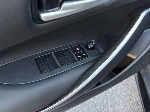 Certified 2023 Toyota Corolla SE image 26