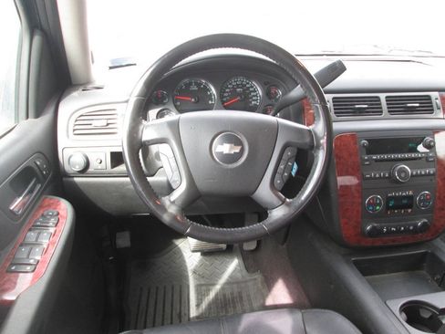 Used 2008 Chevrolet Silverado 1500 LTZ w/ Safety Package RWD image 19