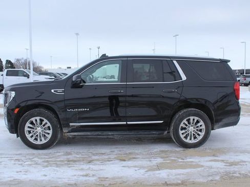 Used 2021 GMC Yukon SLT w/ SLT Luxury Plus Package image 7