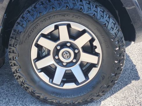 Certified 2023 Toyota 4Runner TRD Off-Road Premium w/ Off Road Premium Plus Package AWD/4WD image 8