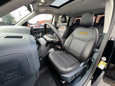 New 2026 Ford Maverick Tremor image 12