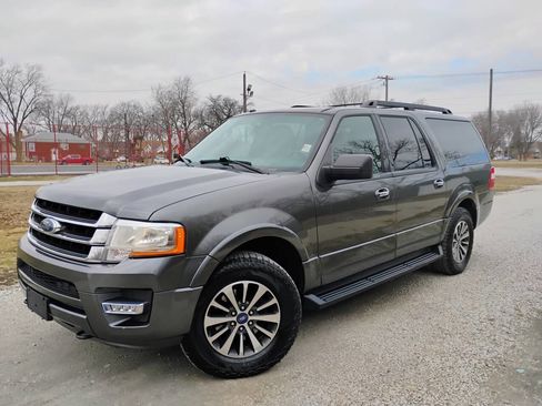 Used 2016 Ford Expedition EL XLT image 1