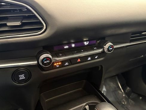 Used 2023 MAZDA CX-30 AWD 2.5 S w/ Premium Package image 18