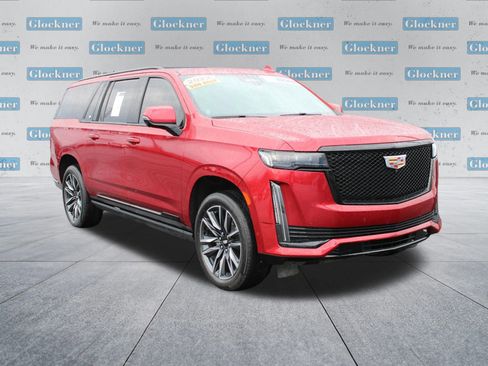 Used 2022 Cadillac Escalade ESV Sport w/ Touring Package image 3