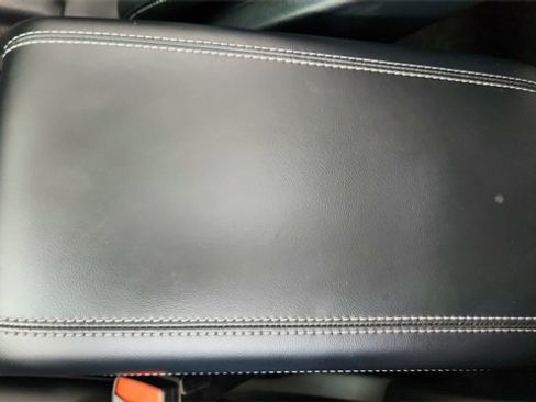 Used 2022 Lincoln Corsair Standard w/ Premium Package image 50