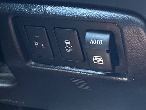 Used 2018 Toyota Sequoia TRD Sport RWD image 31
