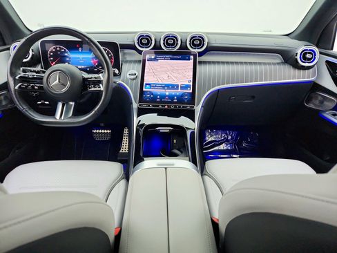 Used 2023 Mercedes-Benz GLC 300 4MATIC image 24