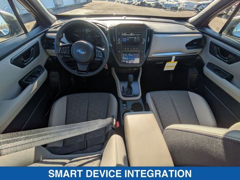 Certified 2025 Subaru Forester Base image 31