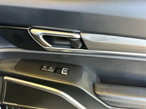 Used 2025 Kia Telluride EX X-Line AWD/4WD image 21