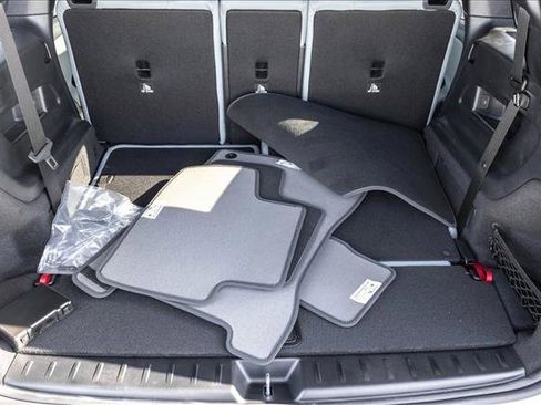 New 2026 Mercedes-Benz GLB 250 4MATIC image 25