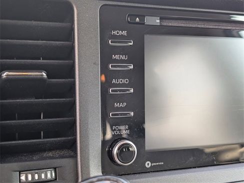 Used 2020 Toyota Sienna XLE Premium image 13