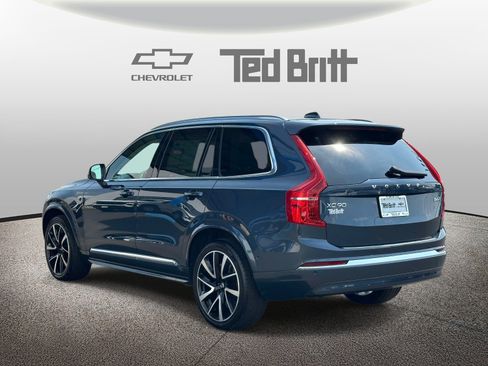 Used 2023 Volvo XC90 B6 Plus w/ Protection Package Premier AWD/4WD image 6