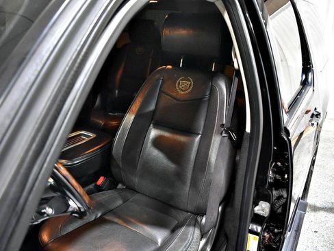 Used 2013 Cadillac Escalade ESV Platinum AWD/4WD image 38