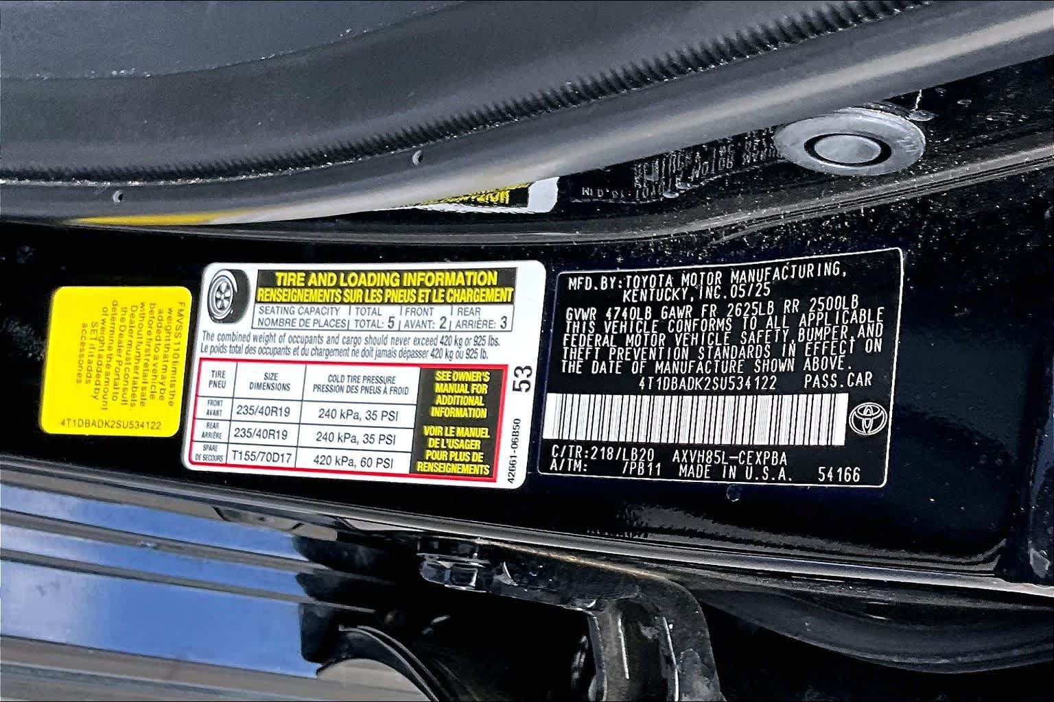 Used 2025 Toyota Camry XSE AWD/4WD image 35