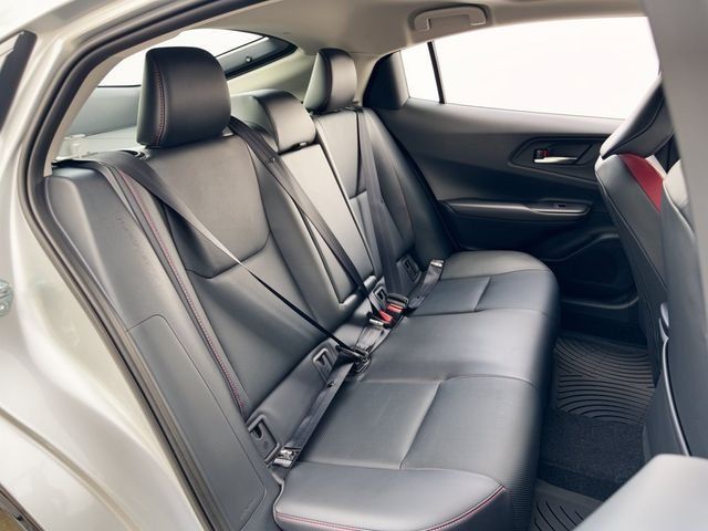 New 2027 Toyota Prius Plug-In Hybrid FWD image 29